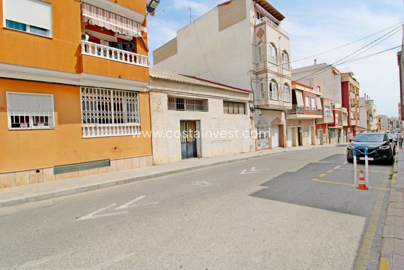 Geschäftsräume - Wiederverkauf - Torrevieja - Downtown