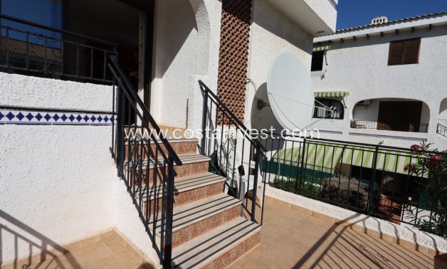 Краткосрочная аренда - Бунгало (верхний этаж) - Orihuela Costa - Playa Flamenca