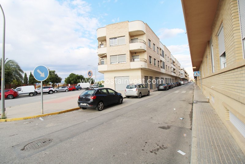 Lägenhet - Begagnat - Alicante - Rafal