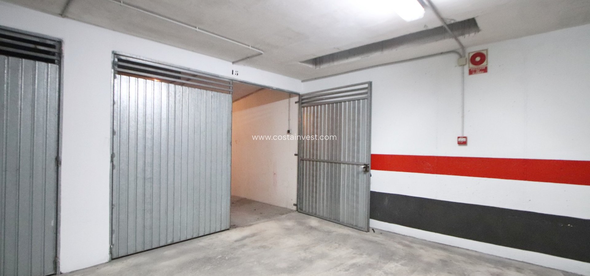 Revente - Garage/Place de parking - Torrevieja - Habaneras