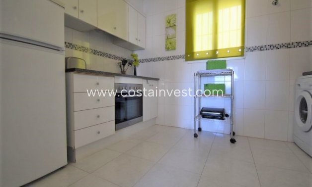Begagnat - Lägenhet översta plan - Torrevieja - Zona Carrefour 