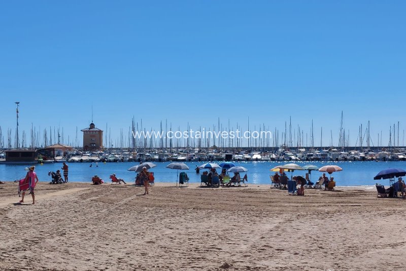 Leilighet - videresalg - Torrevieja - Playa del Acequión