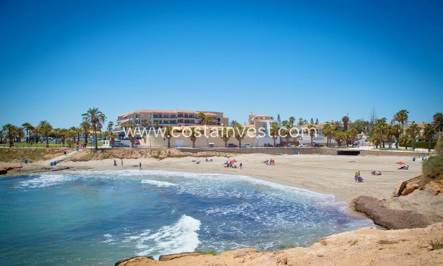 Reventa - Chalet - Orihuela Costa - Playa Flamenca