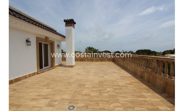 Nybyggnad - Fristående villa - Orihuela Costa - Cabo Roig