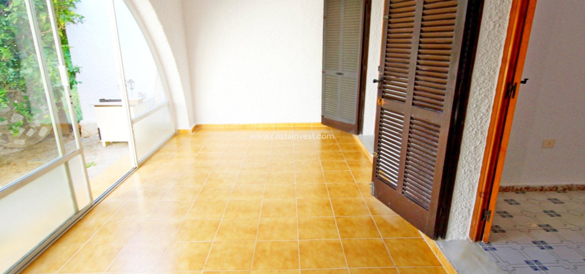 Revânzare - Apartament tip bungalow  - Orihuela Costa - Las Chismosas