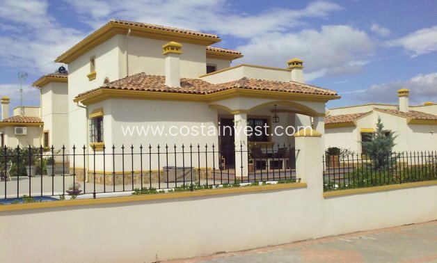 Nybyggnad - Fristående villa - Hondon de las Nieves