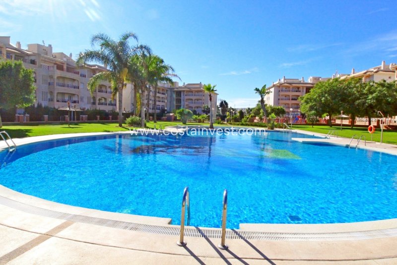 Apartment - Revânzare - Orihuela Costa - Playa Flamenca