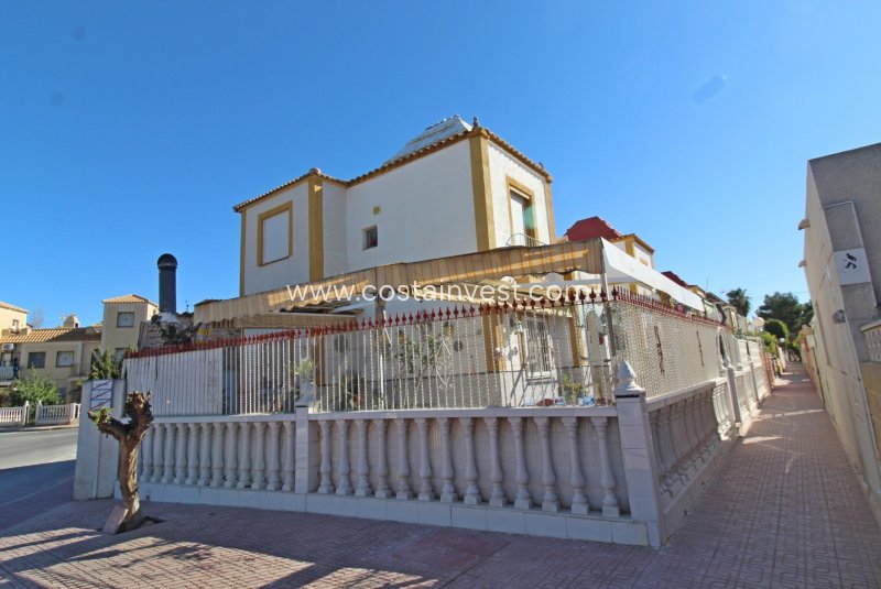 Frittstående villa - videresalg - Torrevieja - Torrevieja