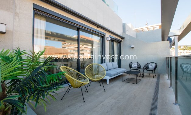 Nouvelle construction - Dernier étage - Alicante - Centreville