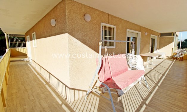 Wiederverkauf - Apartment - Alicante - Arenales del Sol