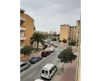 JÄLLEENMYYNTIKOHTEEMME - Huoneisto - Alicante