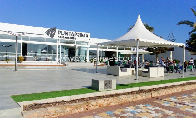 Další prodej - Vila - Orihuela Costa - Punta Prima