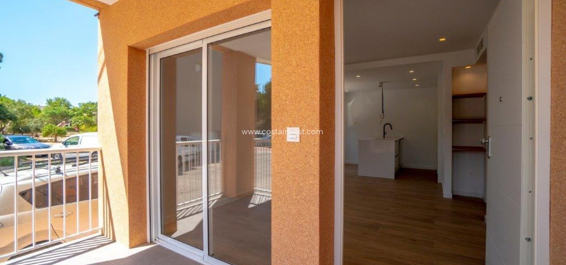 Revânzare - Apartament tip bungalow - Guardamar del Segura - Pinomar