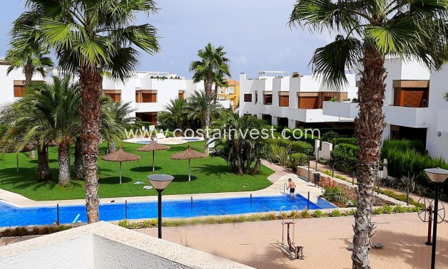 Begagnat - Lägenhet översta plan - Orihuela Costa - La Zenia