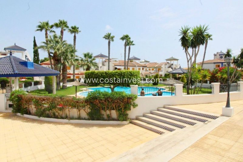 Apartament tip bungalow - Revânzare - Orihuela Costa - Mil Palmeras
