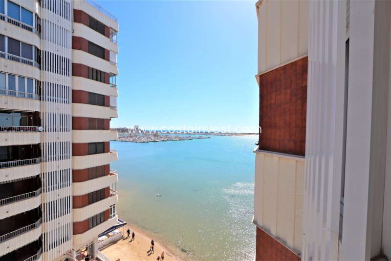 Lägenhet - Återförsäljning - Torrevieja - Playa del Acequión