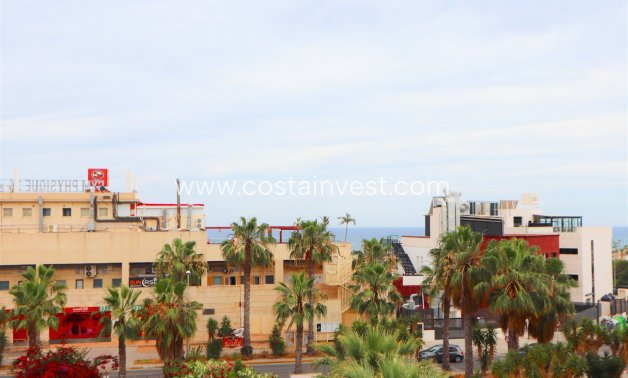 JÄLLEENMYYNTIKOHTEEMME - Kattohuoneisto - Orihuela Costa - Playa Flamenca