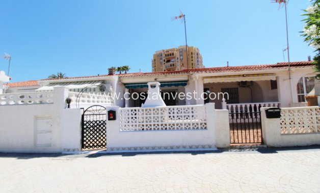 Resale - Townhouse - Torrevieja - Playa de los Locos
