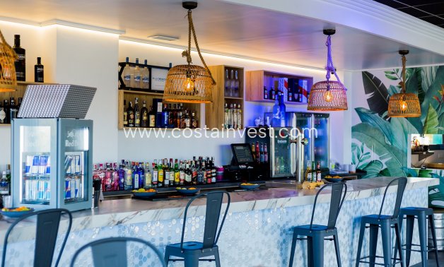 Övertagande - Bar/Restaurang - Orihuela Costa - Mil Palmeras