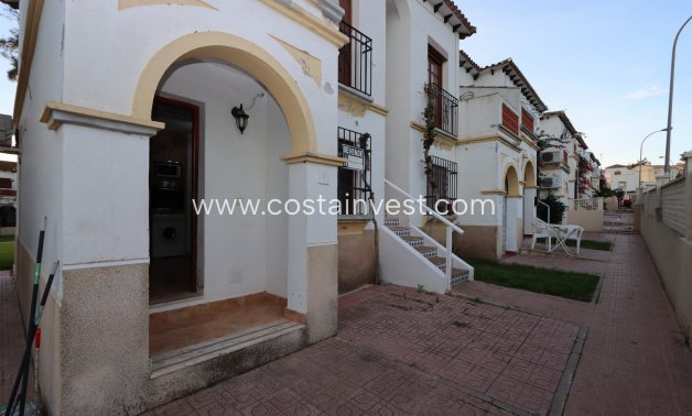 Wiederverkauf - Wohnung im Erdgeschoss - Orihuela Costa - Villamartín