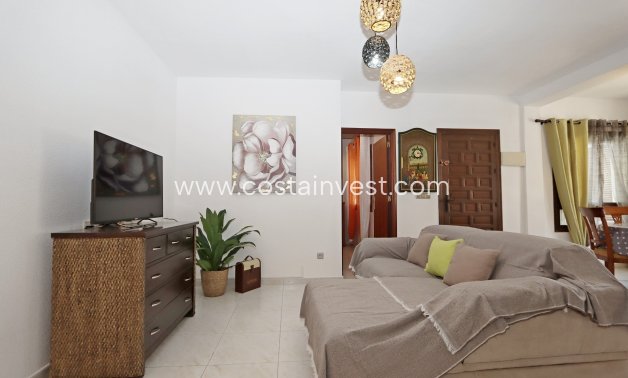 Rental - Ground floor apartment - Orihuela Costa - Cabo Roig
