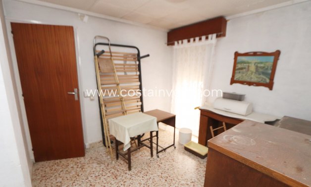 Resale - Edifice - Torrevieja - Downtown