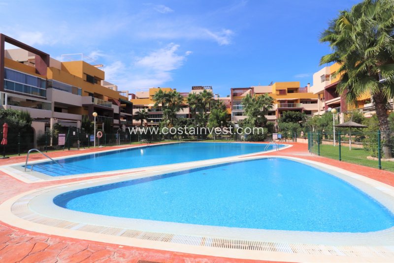 Апартаменты - перепродажа - Orihuela Costa - Playa Flamenca
