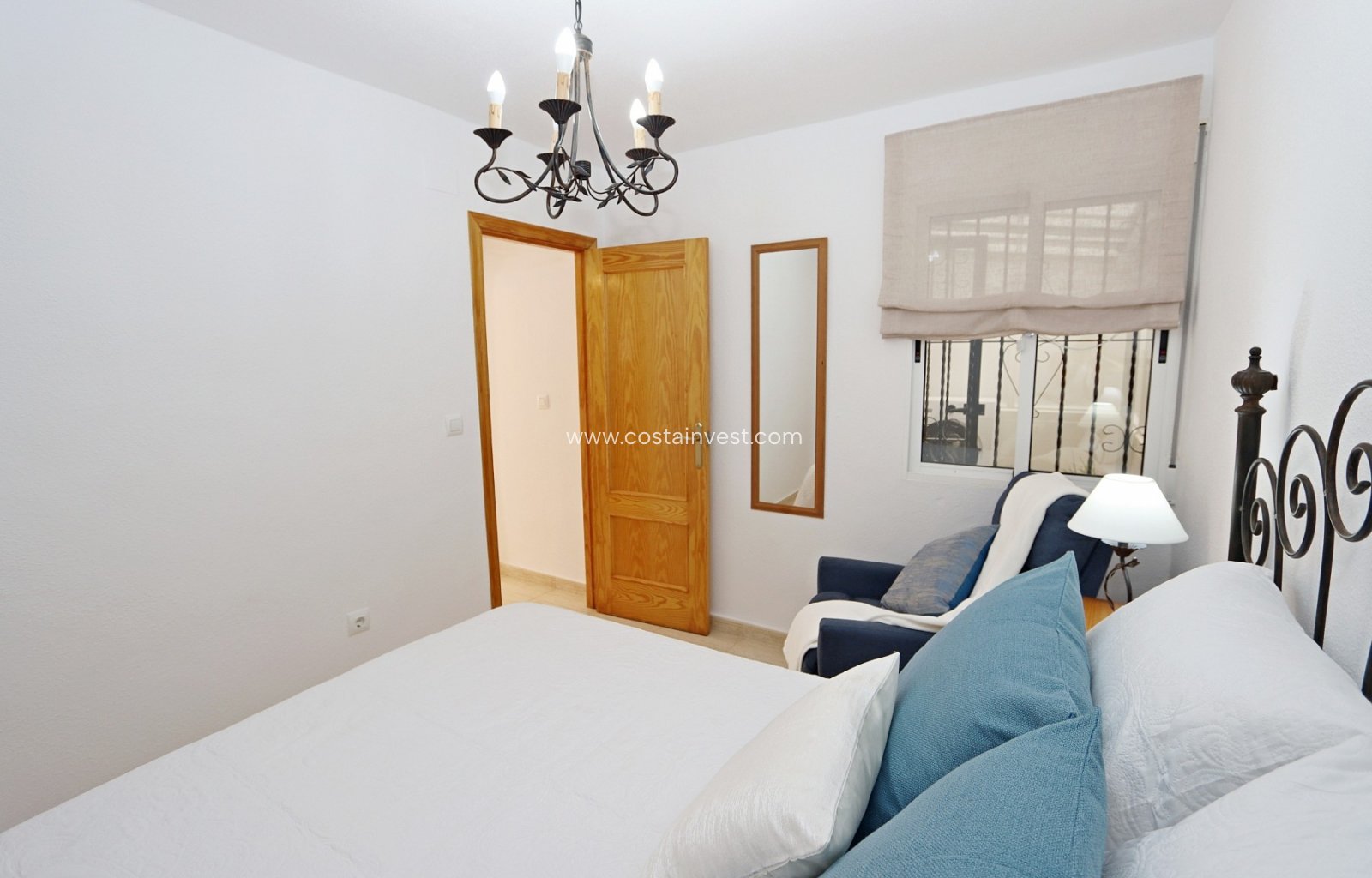 Resale - Ground floor apartment - Torrevieja - Los Balcones