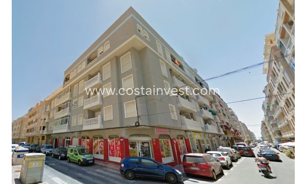 Apartamento - Reventa - Torrevieja - 10950