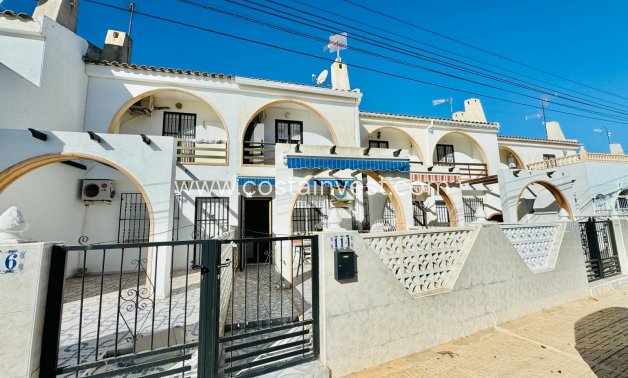 Další prodej - Městský dům - Torrevieja - El Chaparral / La Siesta