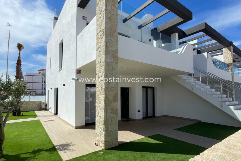 Lägenhet nedre plan - Nybyggnad - Orihuela Costa - Punta Prima