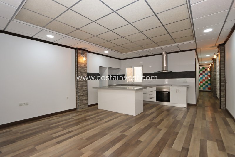 Ground Floor Apartment - Resale - Torrevieja - Torrevieja