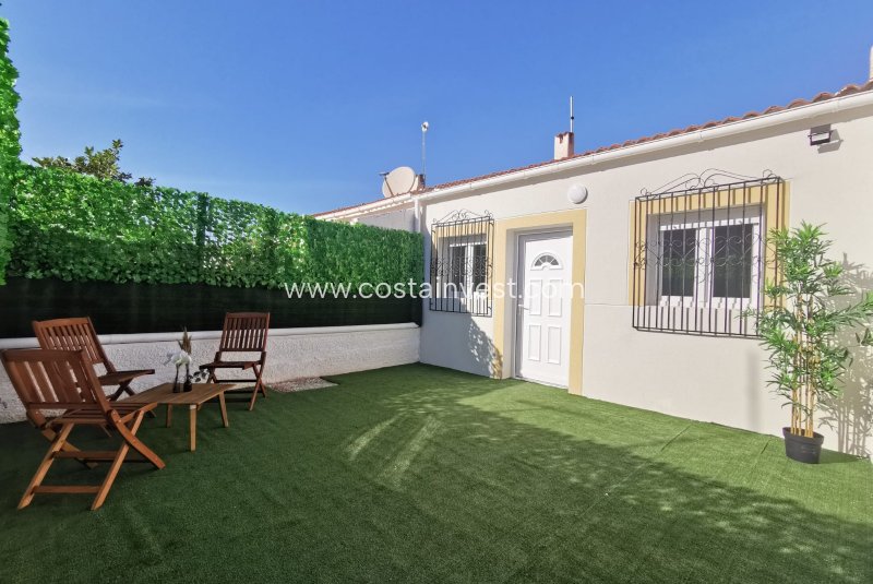 Townhouse - Resale - Torrevieja - Zona Carrefour 