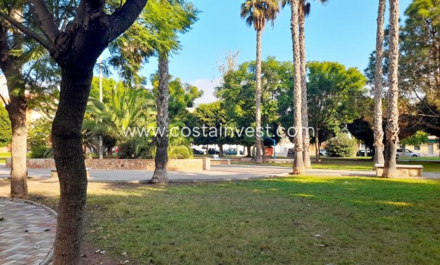 Wiederverkauf - Apartment - Torrevieja - Playa del Acequión