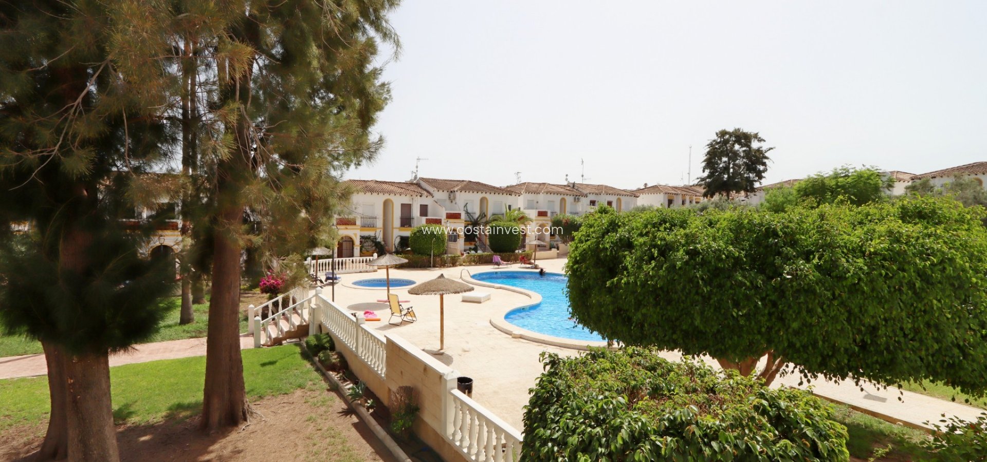 Resale - Top floor apartment - Orihuela Costa - Villamartín