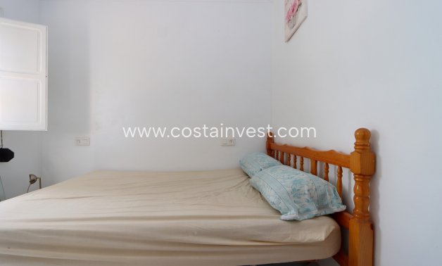 Resale - Top floor apartment - Orihuela Costa - Villamartín