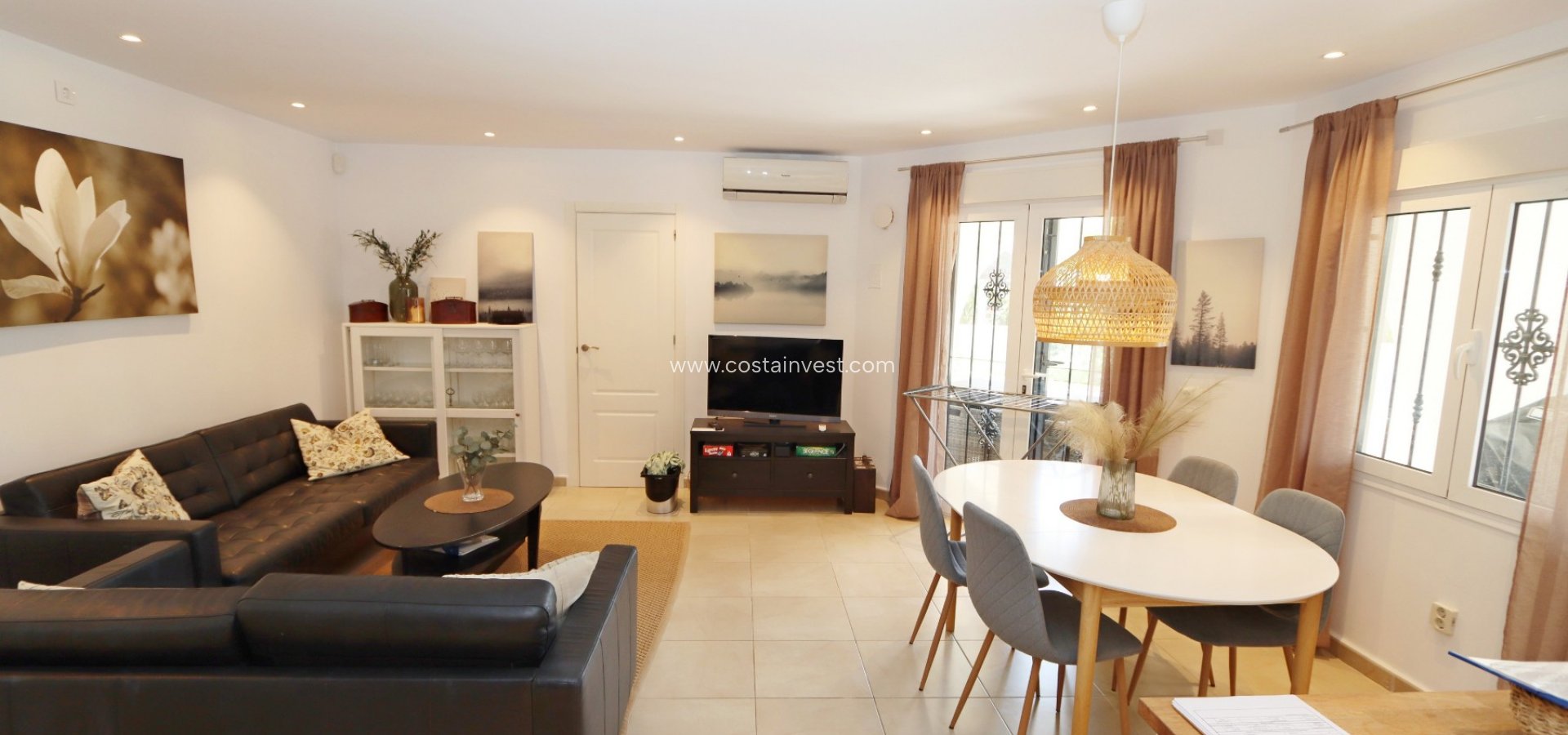 Resale - Villa - Orihuela Costa - La Zenia