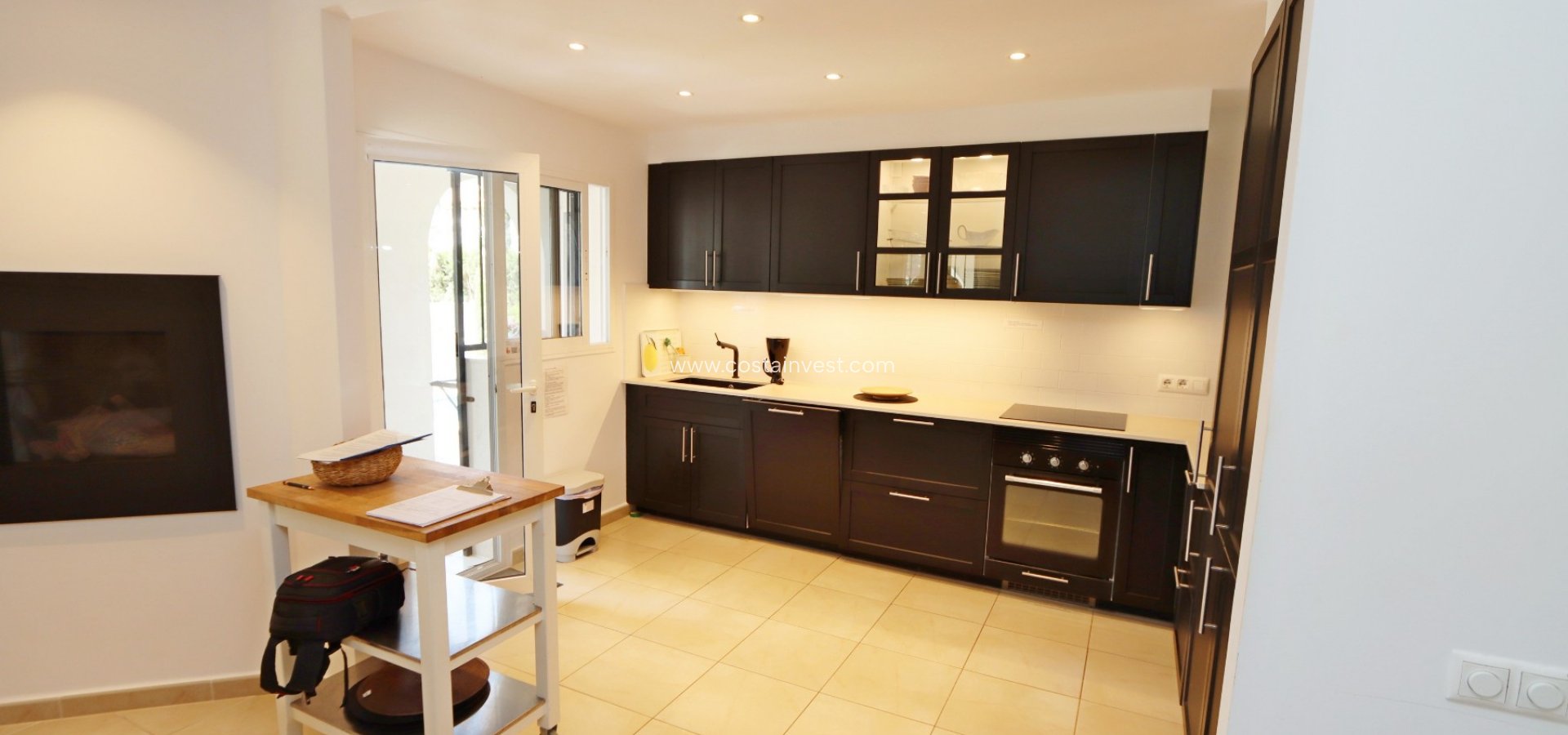 Resale - Villa - Orihuela Costa - La Zenia