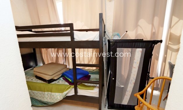 Resale - Villa - Orihuela Costa - La Zenia