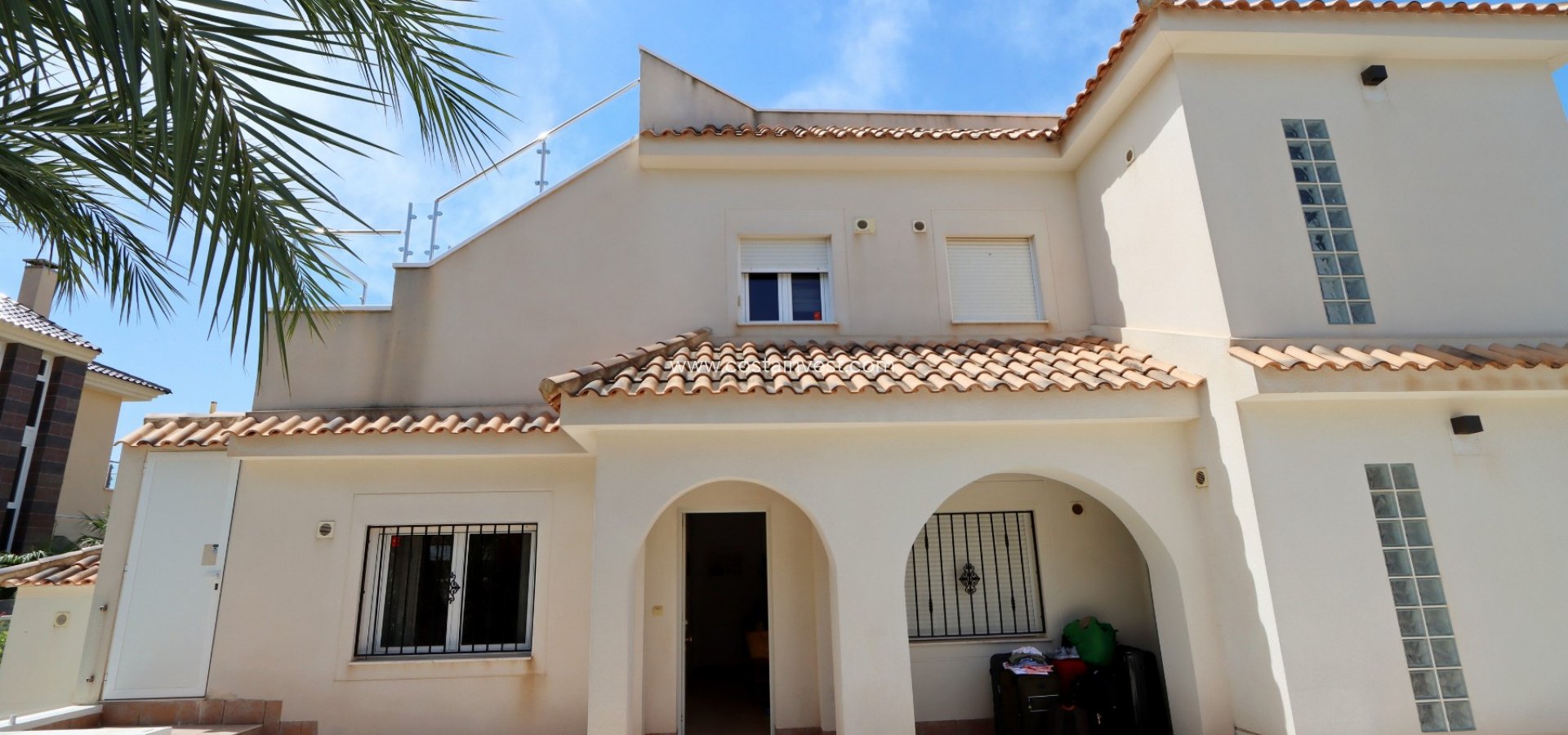 Resale - Villa - Orihuela Costa - La Zenia