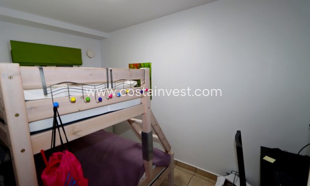 Resale - Villa - Orihuela Costa - La Zenia