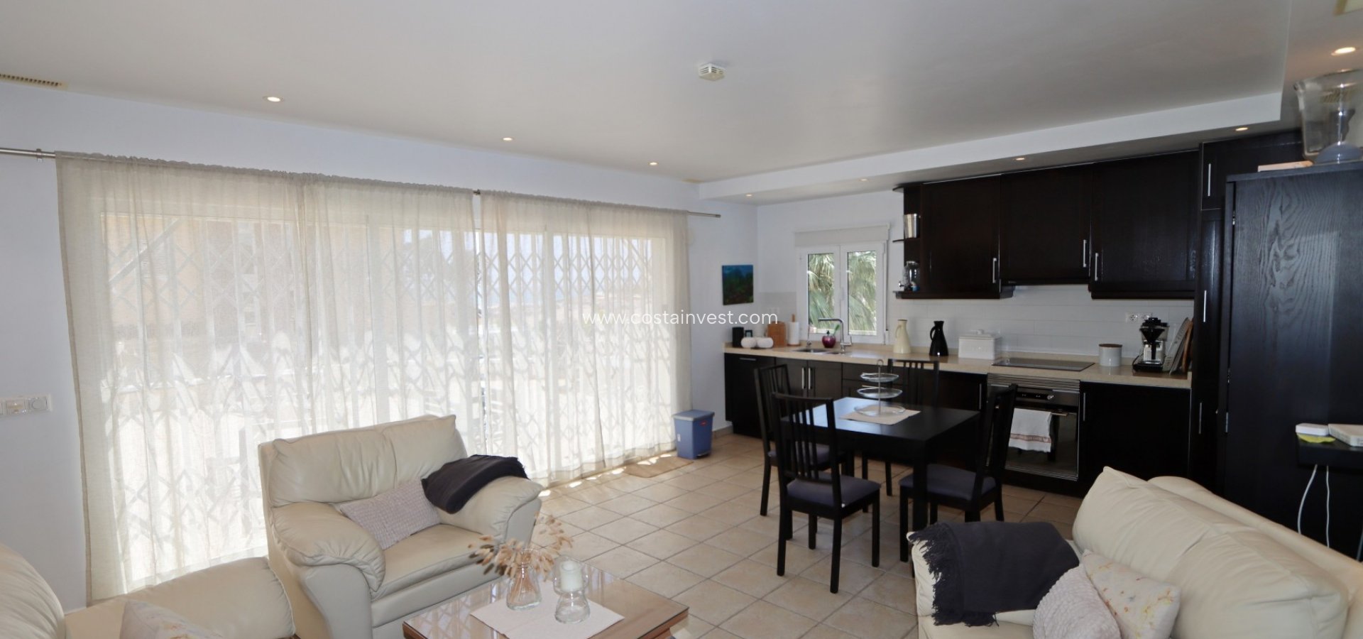 Resale - Villa - Orihuela Costa - La Zenia