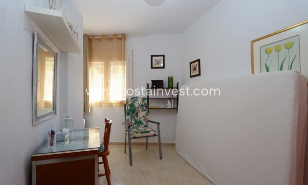 Resale - Apartment - Guardamar del Segura