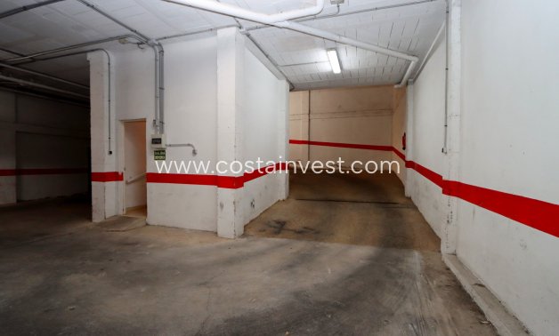 Resale - Apartment - Guardamar del Segura