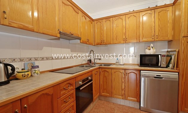 Resale - Semidetached Villa - Orihuela Costa - Playa Flamenca