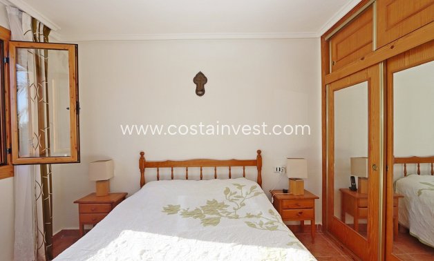 Resale - Semidetached Villa - Orihuela Costa - Playa Flamenca