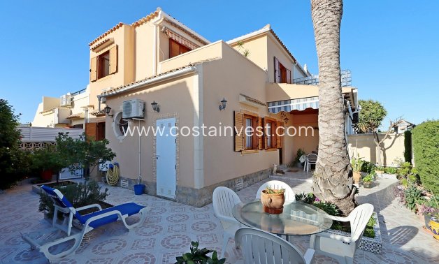 Resale - Semidetached Villa - Orihuela Costa - Playa Flamenca
