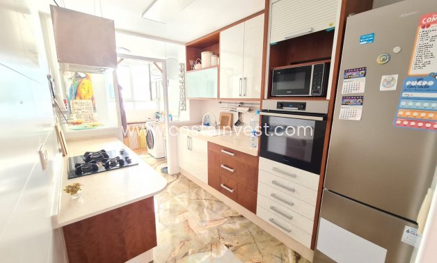 Resale - Apartment - Guardamar del Segura