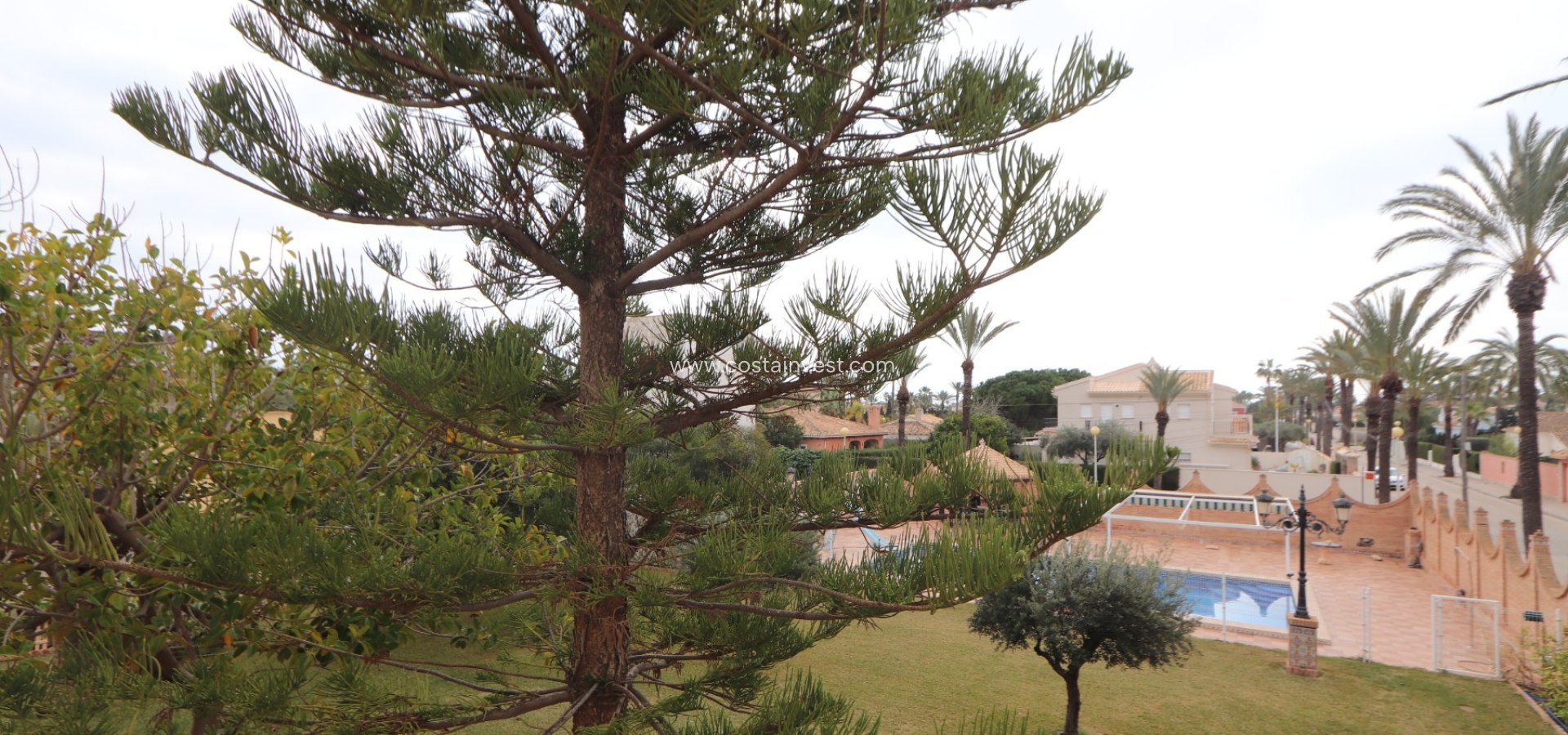 JÄLLEENMYYNTIKOHTEEMME - Omakotitalo - Orihuela Costa - Cabo Roig