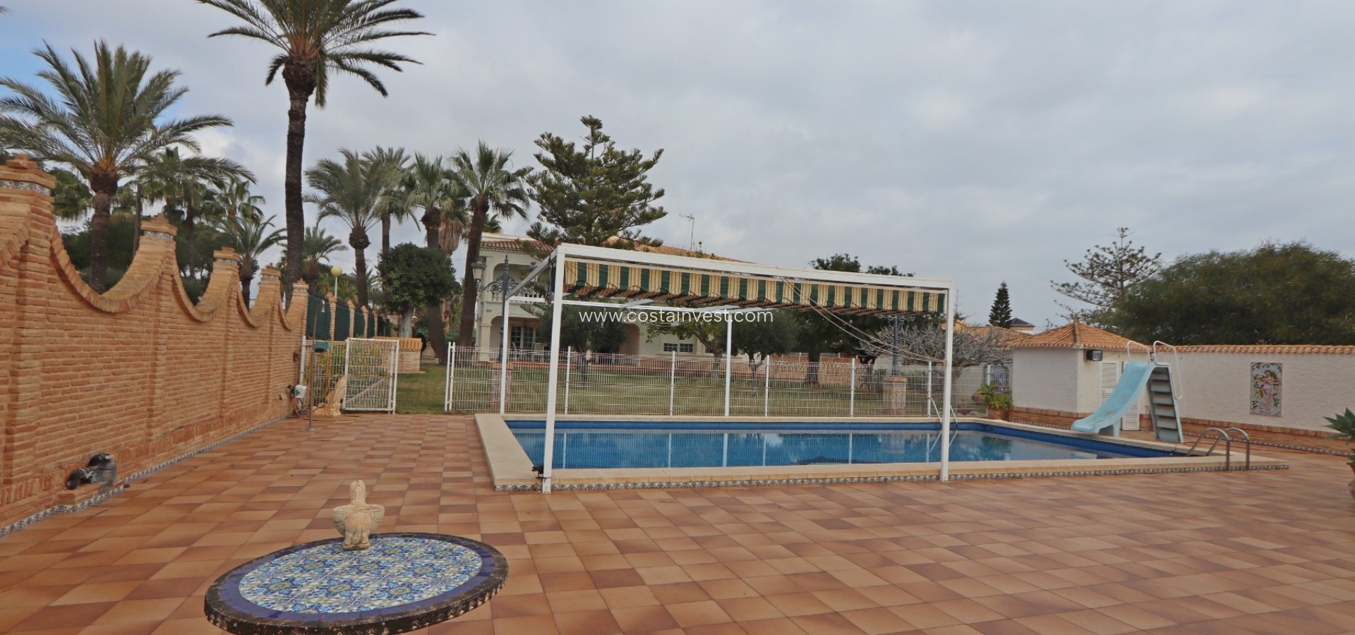 JÄLLEENMYYNTIKOHTEEMME - Omakotitalo - Orihuela Costa - Cabo Roig